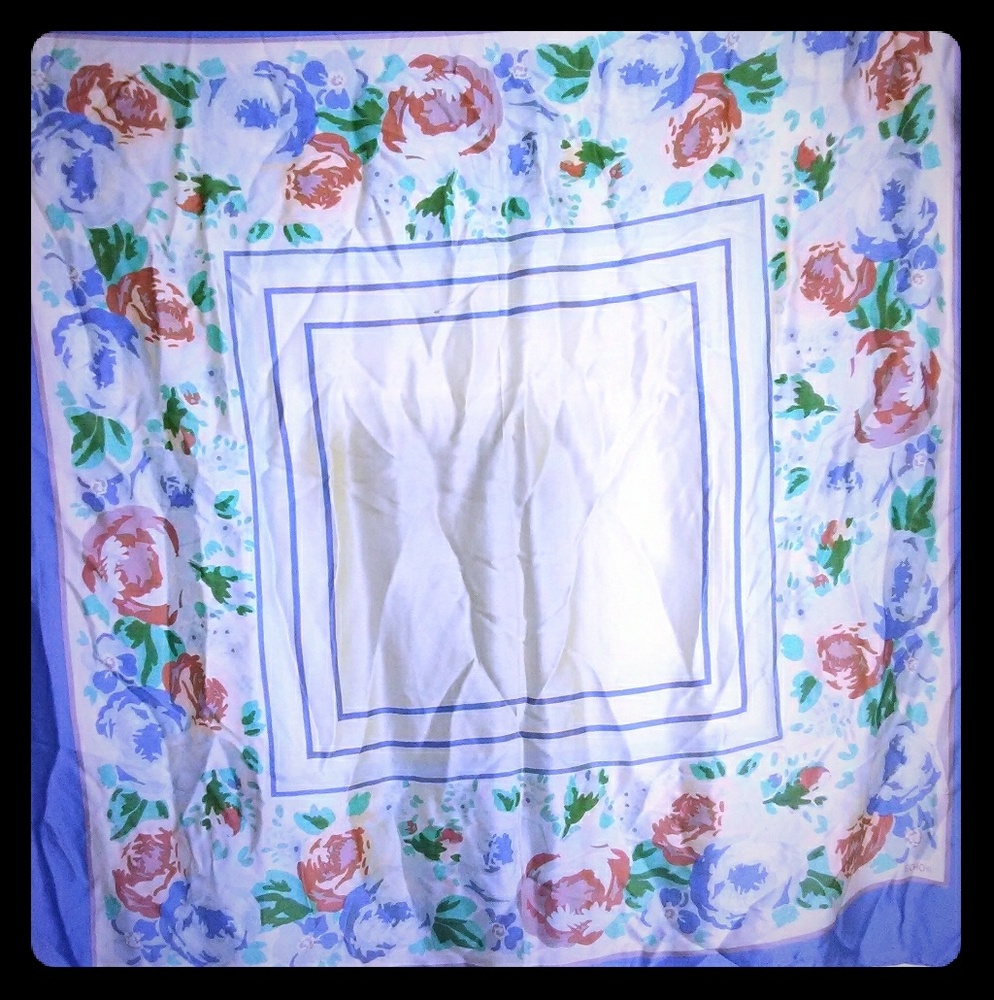 ECHO SCARF/HANKIE